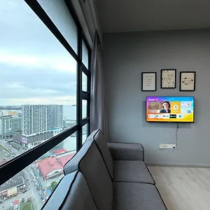 Apartment Sunset Seaview Vacation @ Jesselton Quay, Kota Kinabalu